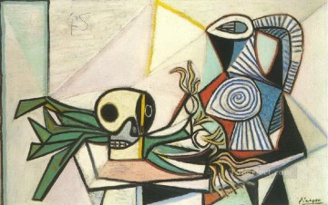 Cráneo de puerros y cántaro 5 1945 cubismo Pablo Picasso Pinturas al óleo